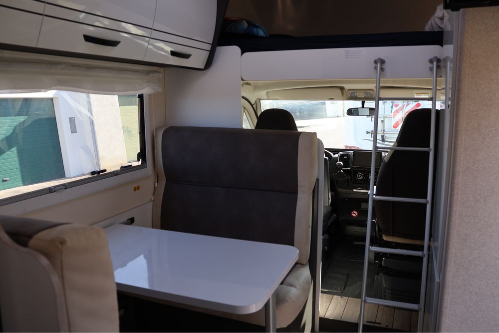 Aluguer de Autocaravana o ano inteiro 6 lugares