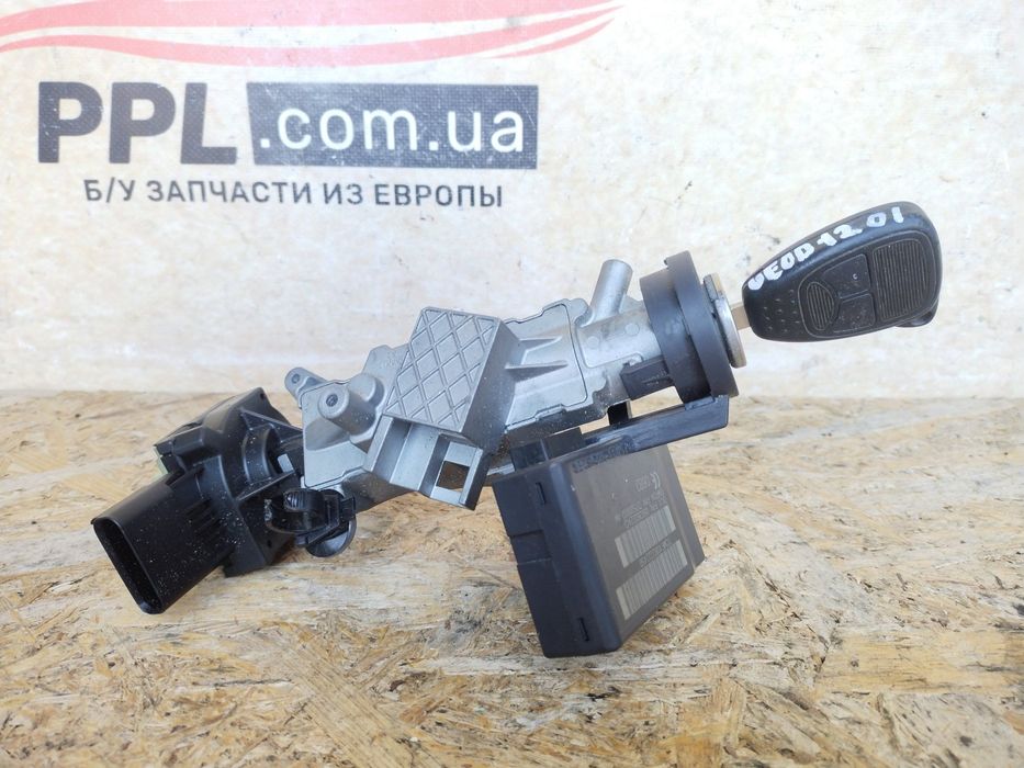 Jeep Compass I 2006-2016 замок зажигания 5 PIN 05057297AL / 05026222AO