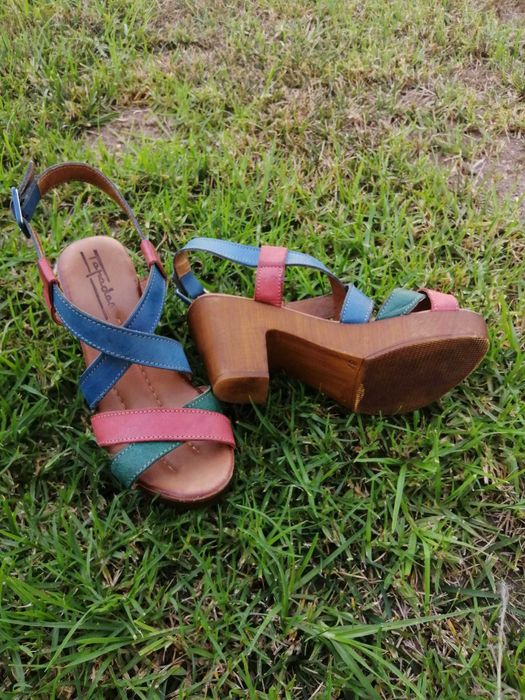 Sandalias Senhora, nº37, como NOVAS