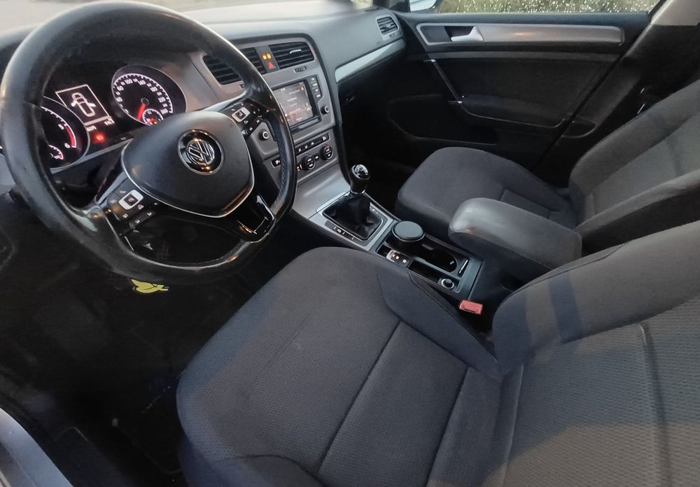 VW GOLF Variant 1.6 TDI