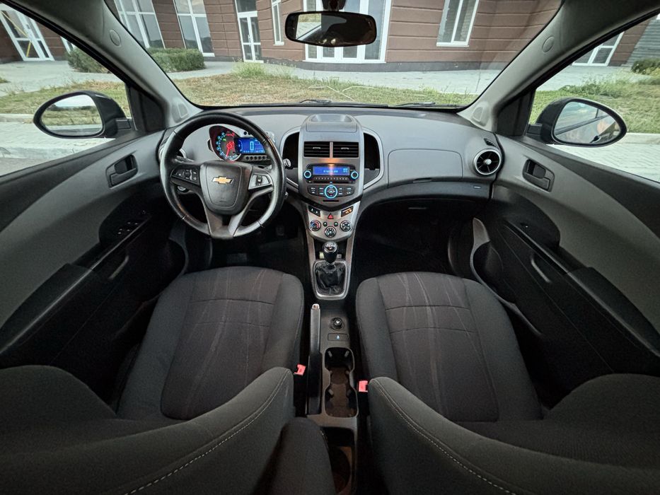Chevrolet Aveo T300 2012