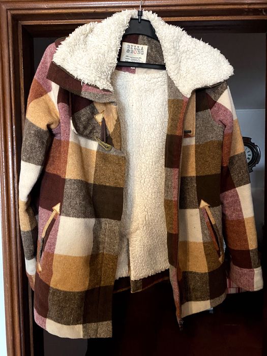 Casaco Billabong tamanho S - Usado
Jacket Billabong size S - Usado