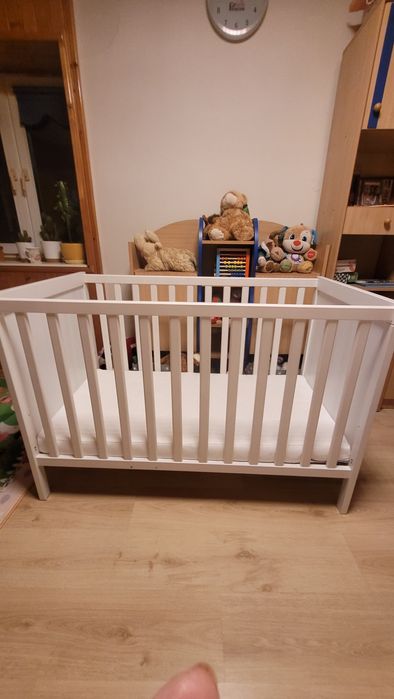 Łóżeczko dziecięce 125x70 + materac | Stan bardzo dobry