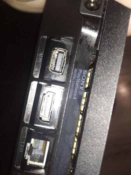 Sony Playstation 4 Slim 1TВ