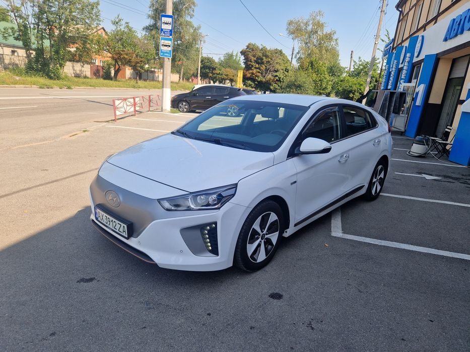 Оренда авто Hyundai Ioniq