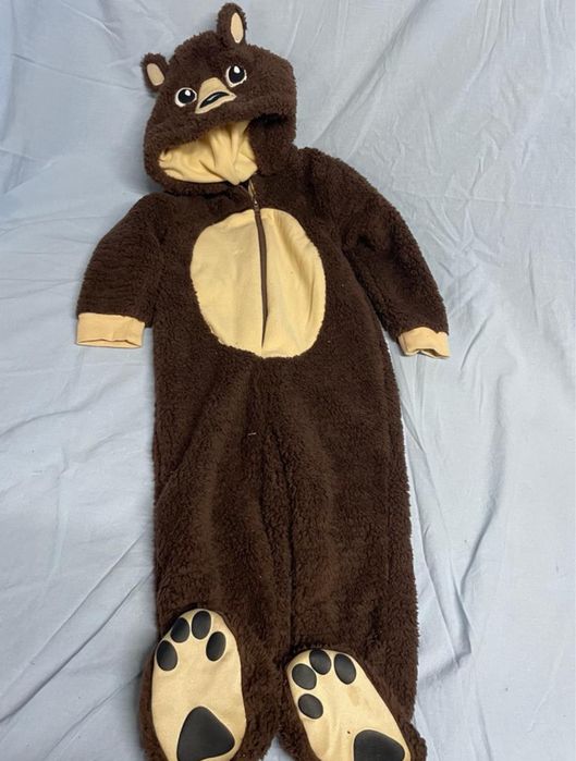 Fato de urso 2/3 anos (veste grande)