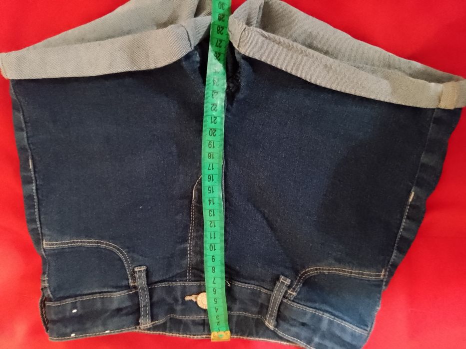 Шорти довгі і короткі джинсові (8-11років).