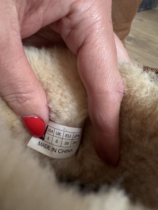 Женские сапоги ugg classic бежевые и коричневые размер 39