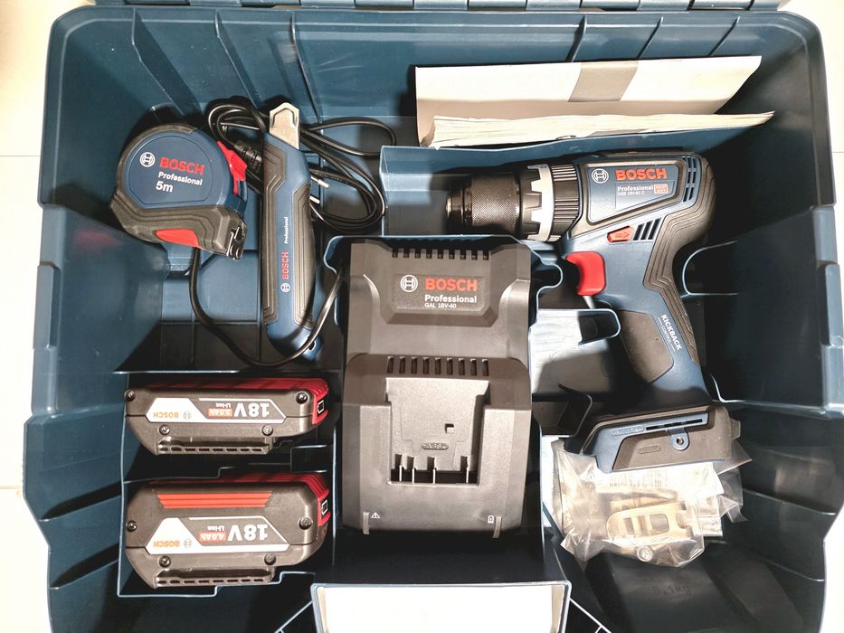 Bosch Profissional GSB 18V-90 C(90Nm) + Mala 100 Acess + 2 Bat + Extra
