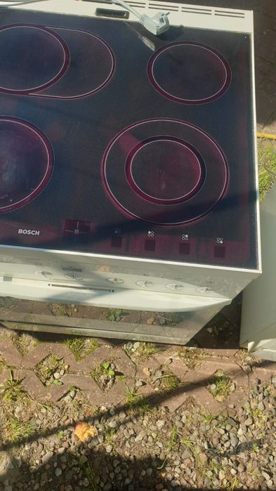 Kuchenka elektryczna Bosch