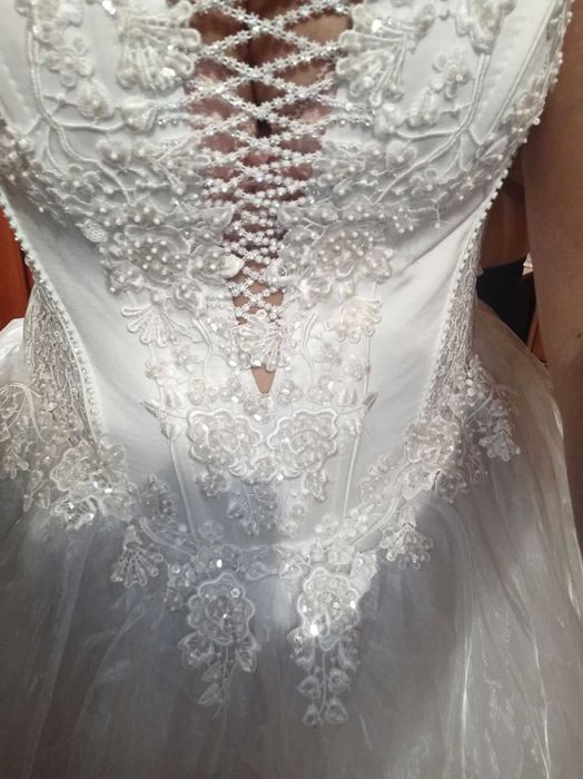 Свадебное платье