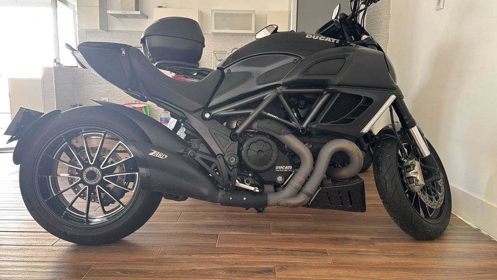 Ducati Diavel 1200