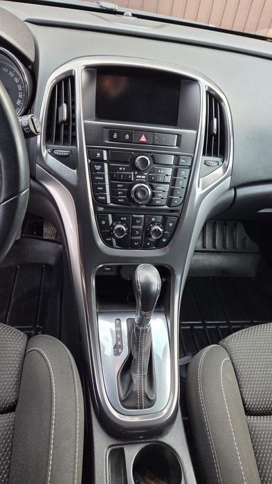 Opel Astra J ,2011 R  HATCHBACK , 2.0 CDTI 160KM 210tys Grafitowy