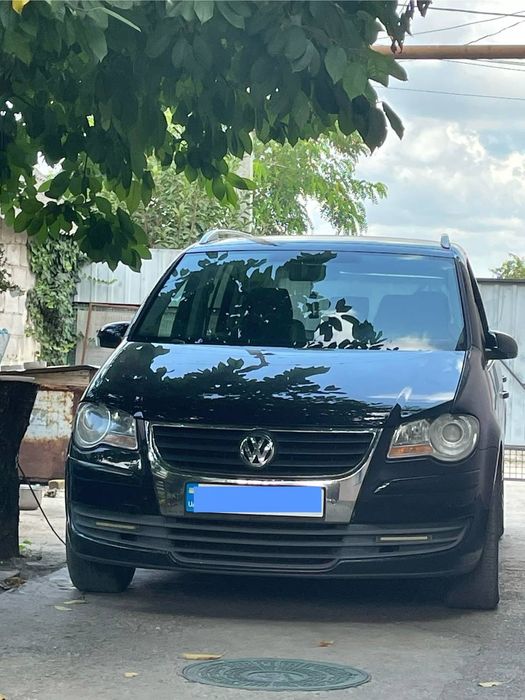 Продам  Volkswagen Touran