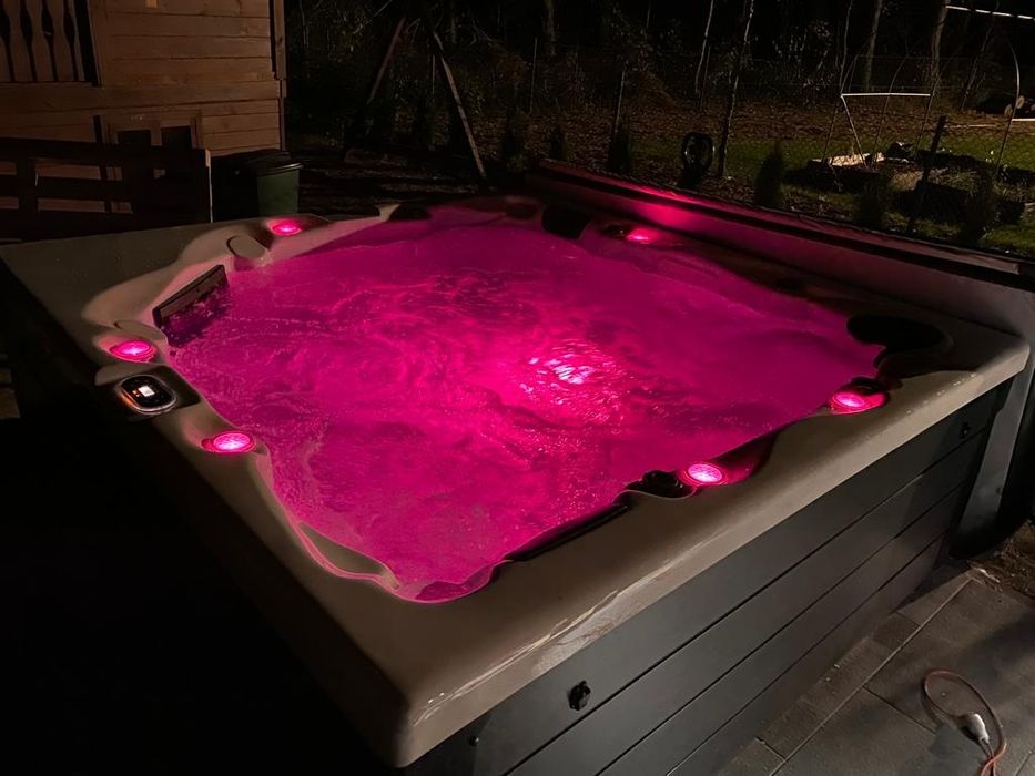 jacuzzi spa ogrodowe centrum wanien ogrodowa Columbia z 52 na 32 900ty