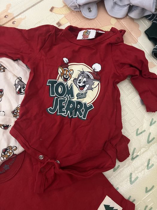 Набір новорічний боді. 0-3  хороший стан