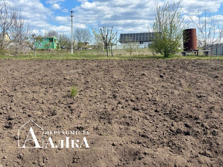 Продам земельну ділянку під забудову
