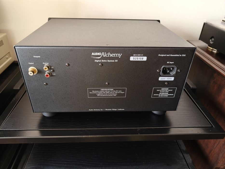 Leitor De CD Audio Alchemy Digital Drive System lll