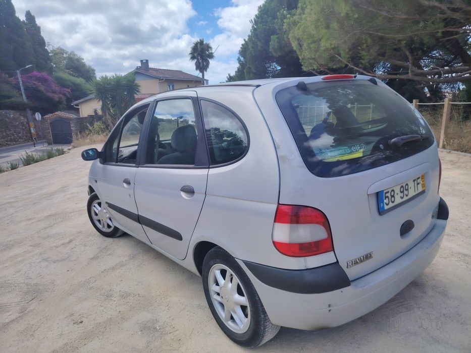 Renault Scenic  Megane