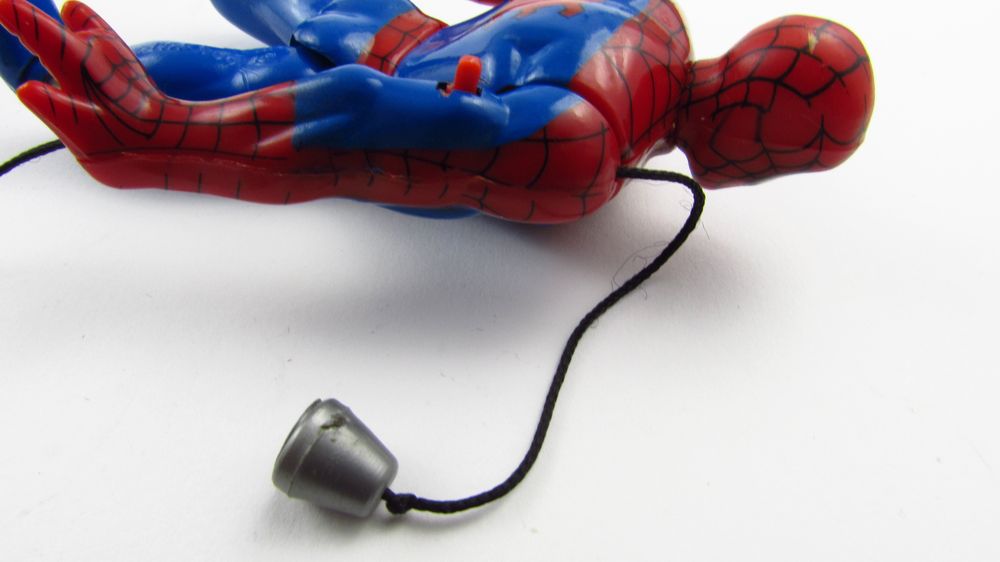 TOY BIZ Marvel Comics Spider-Man Web Shooter Figurka  1994 r.