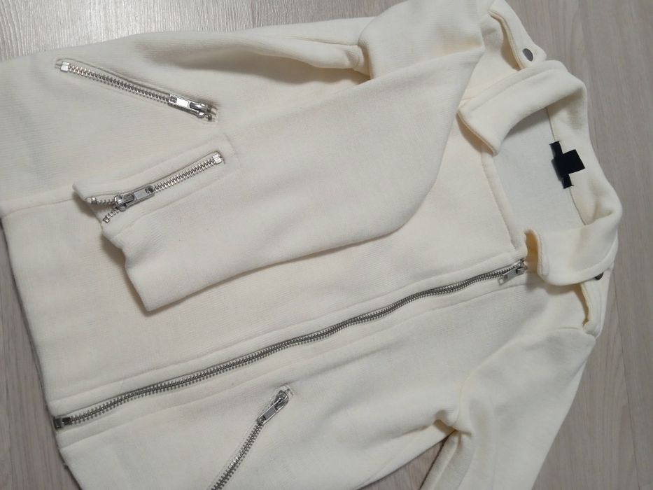 Жіноча кофтинка розмір с
