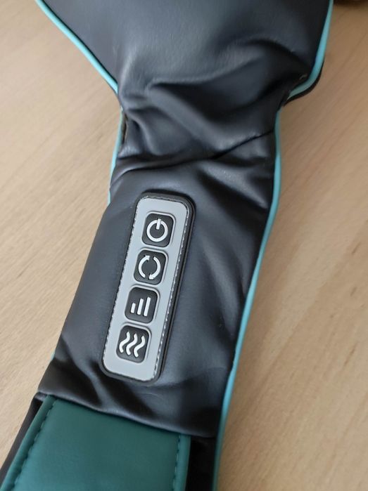 Masażer Shiatsu Invo Spa.