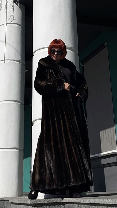 Шуба норкова AVANTI  Греція в підлогу 135 см р.46-48-50