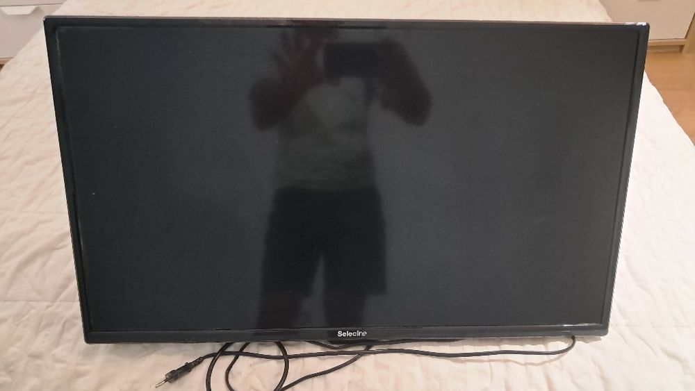 LCD  Selectine e suporte parede