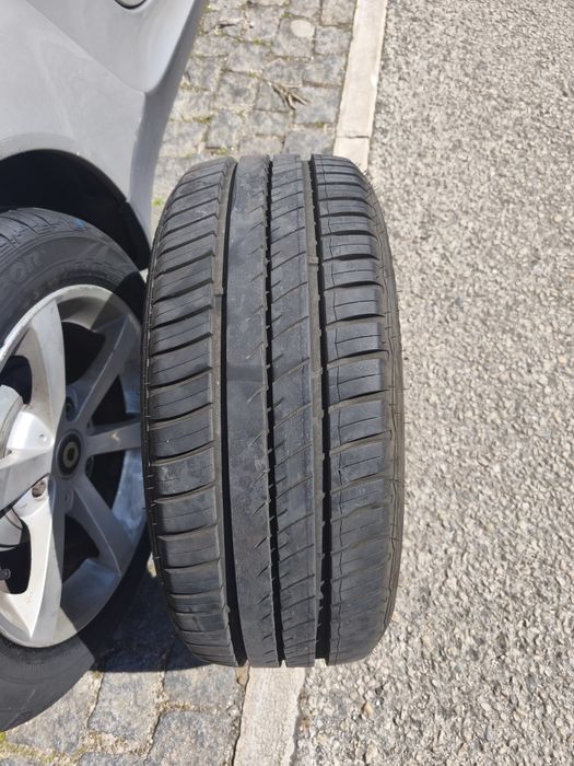 Pneu Kelly 195/50R15