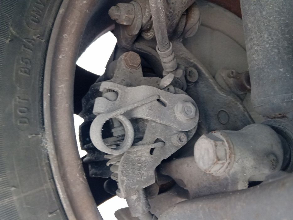 Pinça travão / maxila de travão trás esquerda AUDI A4 (8E2, B6)