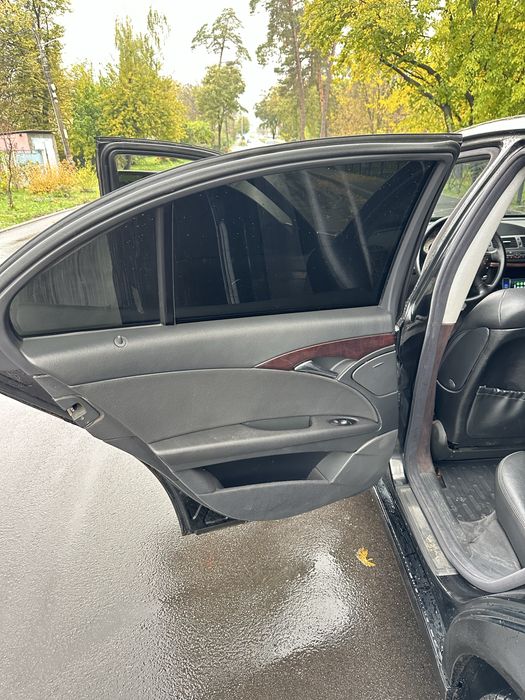 Продам Mercedes W211