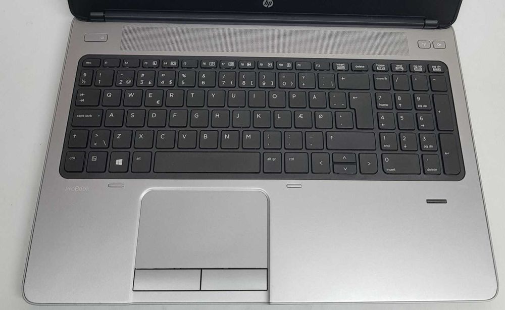 HP ProBook 655 G1 AMD A4-4300m\ 15.6" FullHD\ SSD М2\ 4 години
