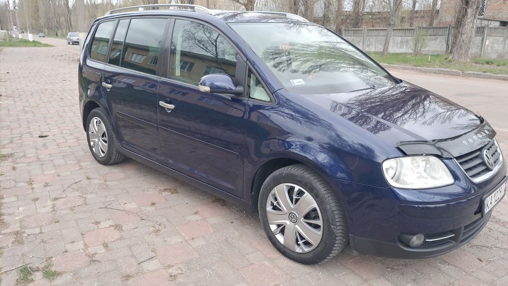 Продам чудовий сімейний авто