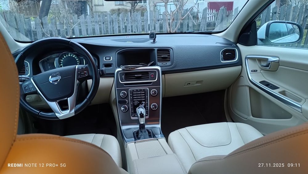 Автомобіль Вольво