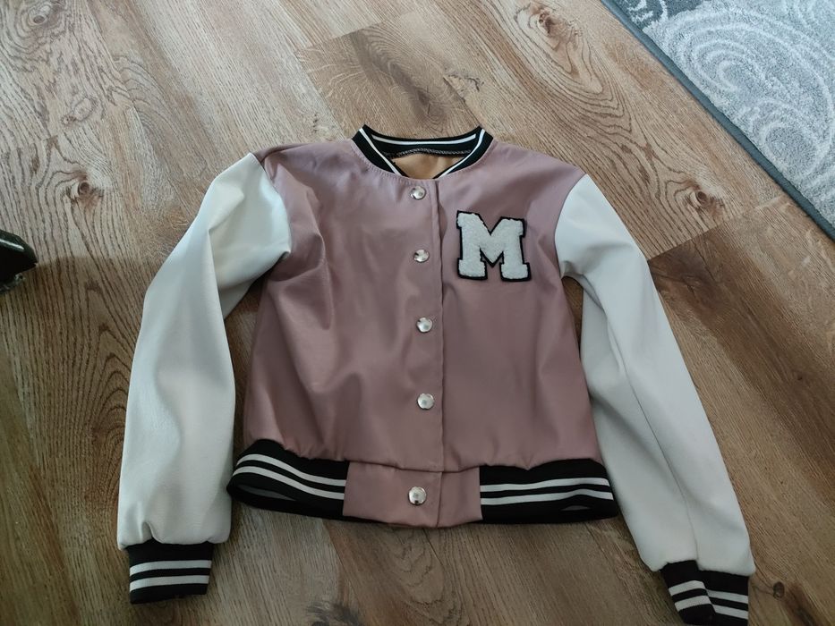 Bomberka 116/122  6 A