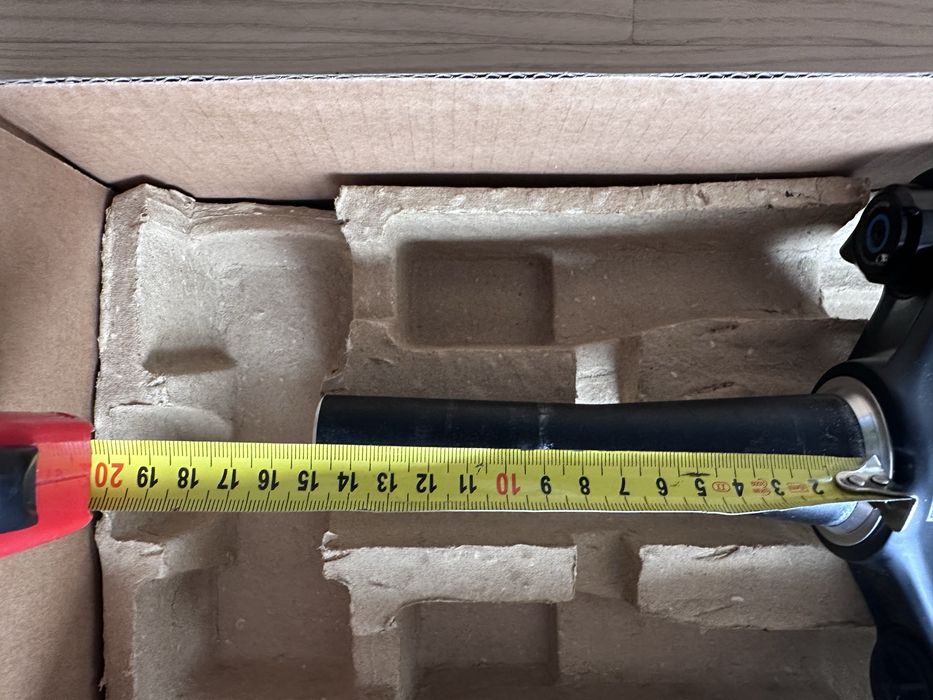 RockShox Reba RL Boost 29”, 110 mm skoku DebonAir