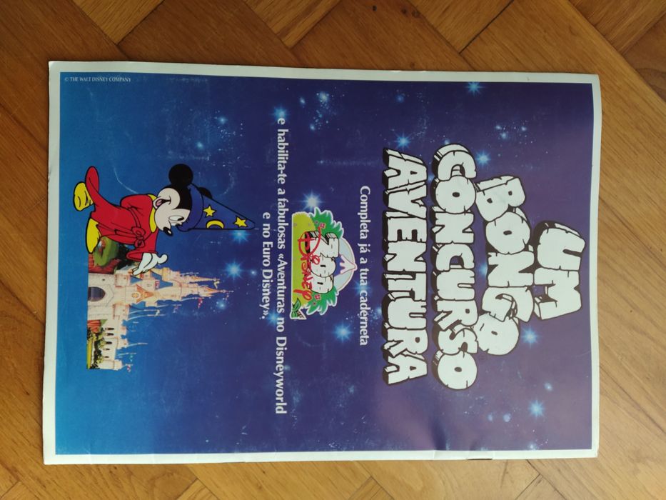 Caderneta de cromos incompleta do "ZOO Disney"