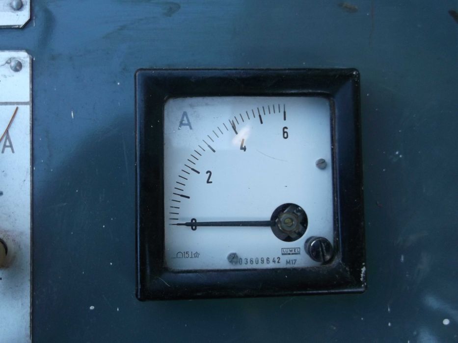 prostownik 6/12/25v z epoki prlu