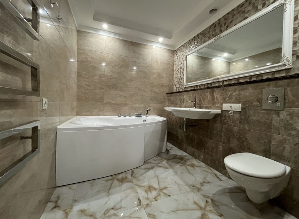 133.5 м2 Продаж 3 х кім.квартири преміум класу Брянськ