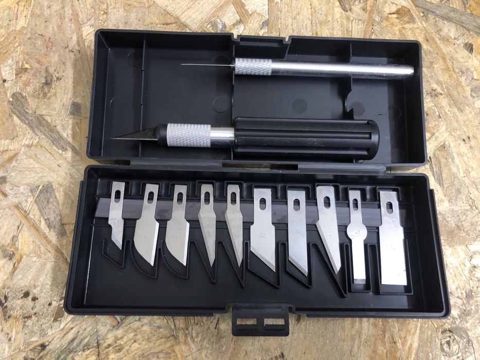 Ploter tnący Piaskarka mobilna 19l do liter nagrobnych w kamieniu