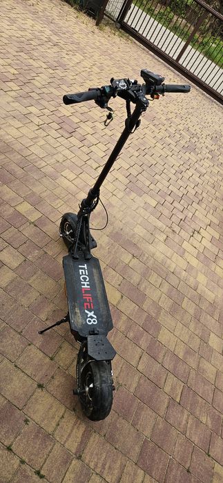 Techlife X8, tylko 500km, mocno doposażona, odblokowana
