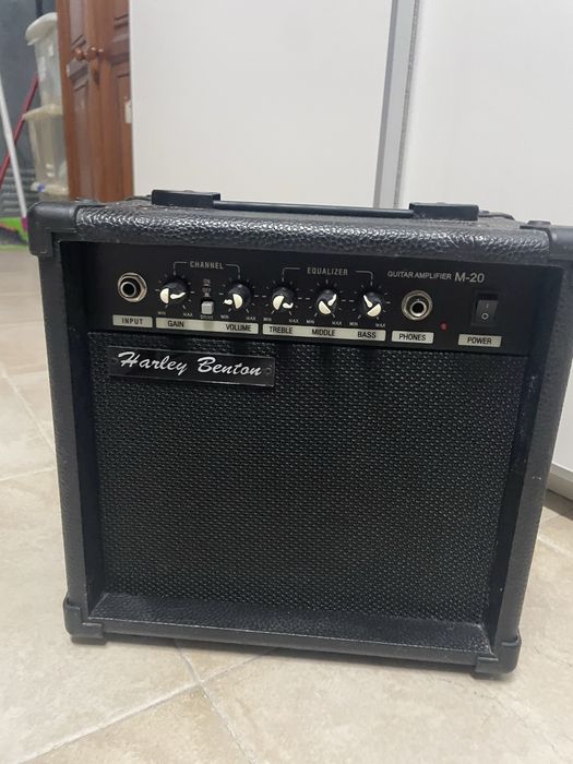 Amplificador de guitarra Harley Benton