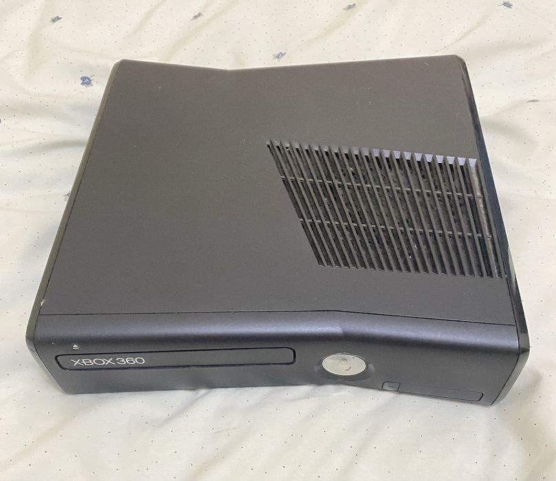 Xbox 360 slim para peças