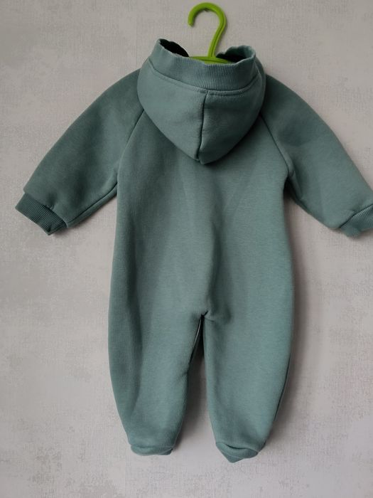 Теплый комбинезон, человечек