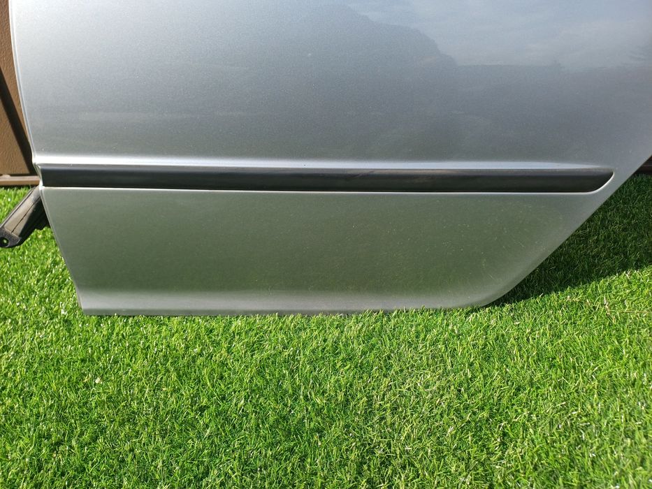 Bmw e46 kombi drzwi lewe  tył tylnej silbergrau metallic