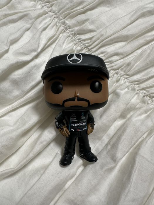Funko Pop Lewis Hamilton