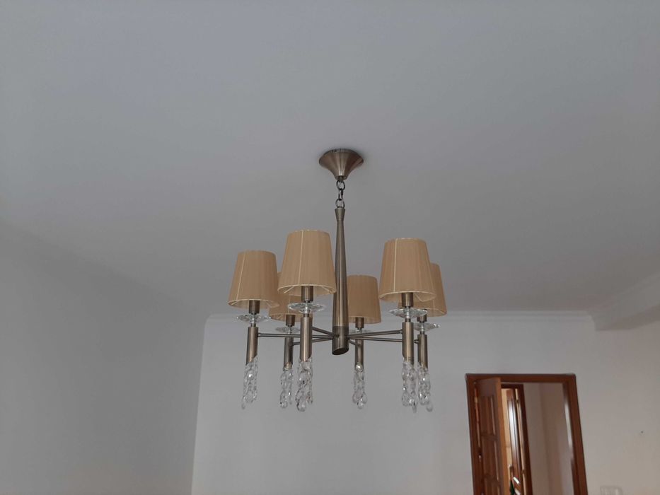 Candeeiro novo com 6 lampadas led