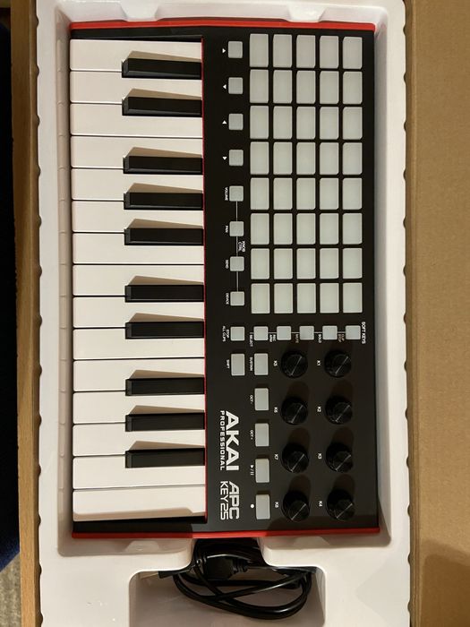 Midi-клавиатура Akai APC Key 25 MK2