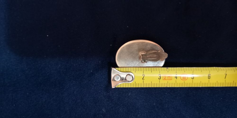 Srebrne klipsy z hematytem