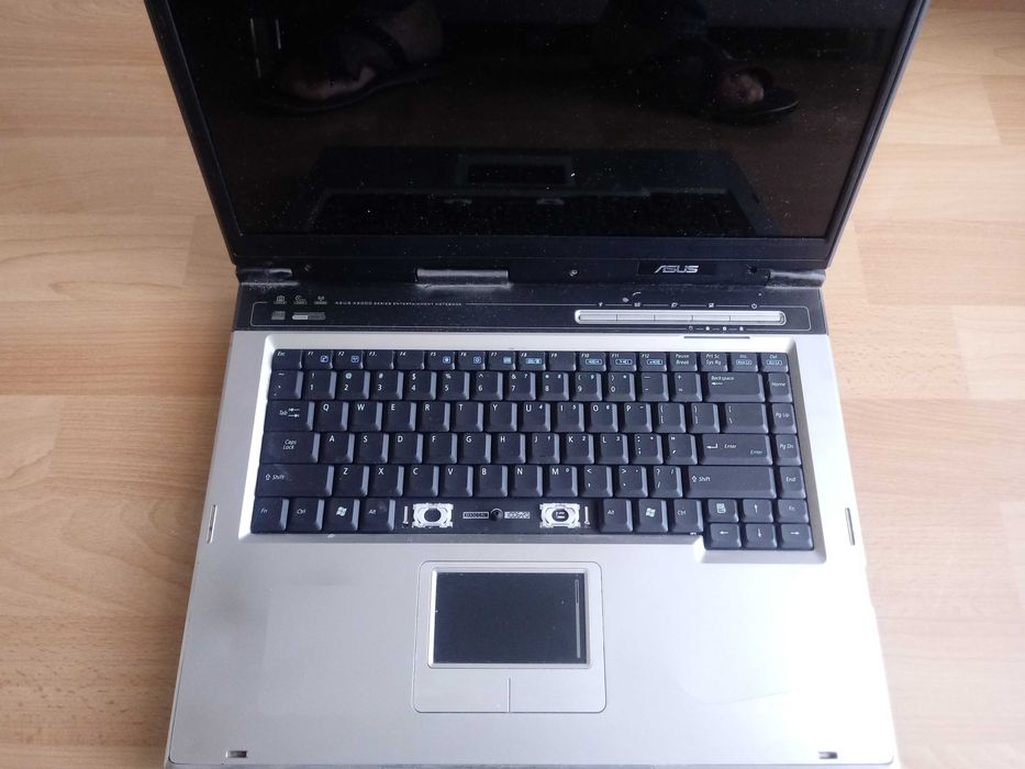 Sprzedam laptop Asus A6M